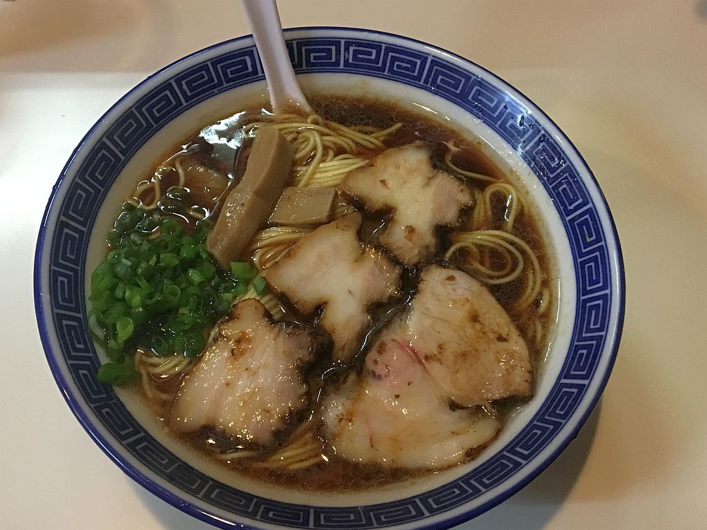 大山町「荒野」で塩ラーメンの試食_e0220163_19015457.jpg