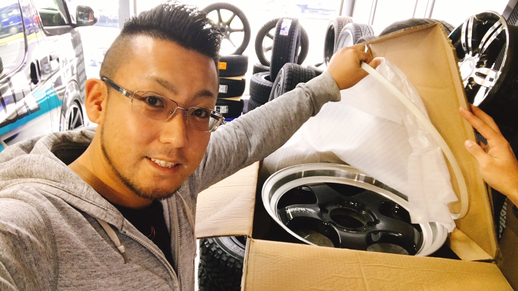 10月18日(水)TOMMY BASE ともみブログ☆タイヤ交換はお早めに!_b0127002_10084991.jpg
