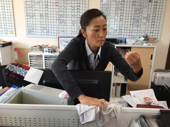 10月19日 木曜日のひとログ(。・Д・)ゞ タイヤ交換シーズン到来!ご予約承ります!_b0127002_1652936.jpg