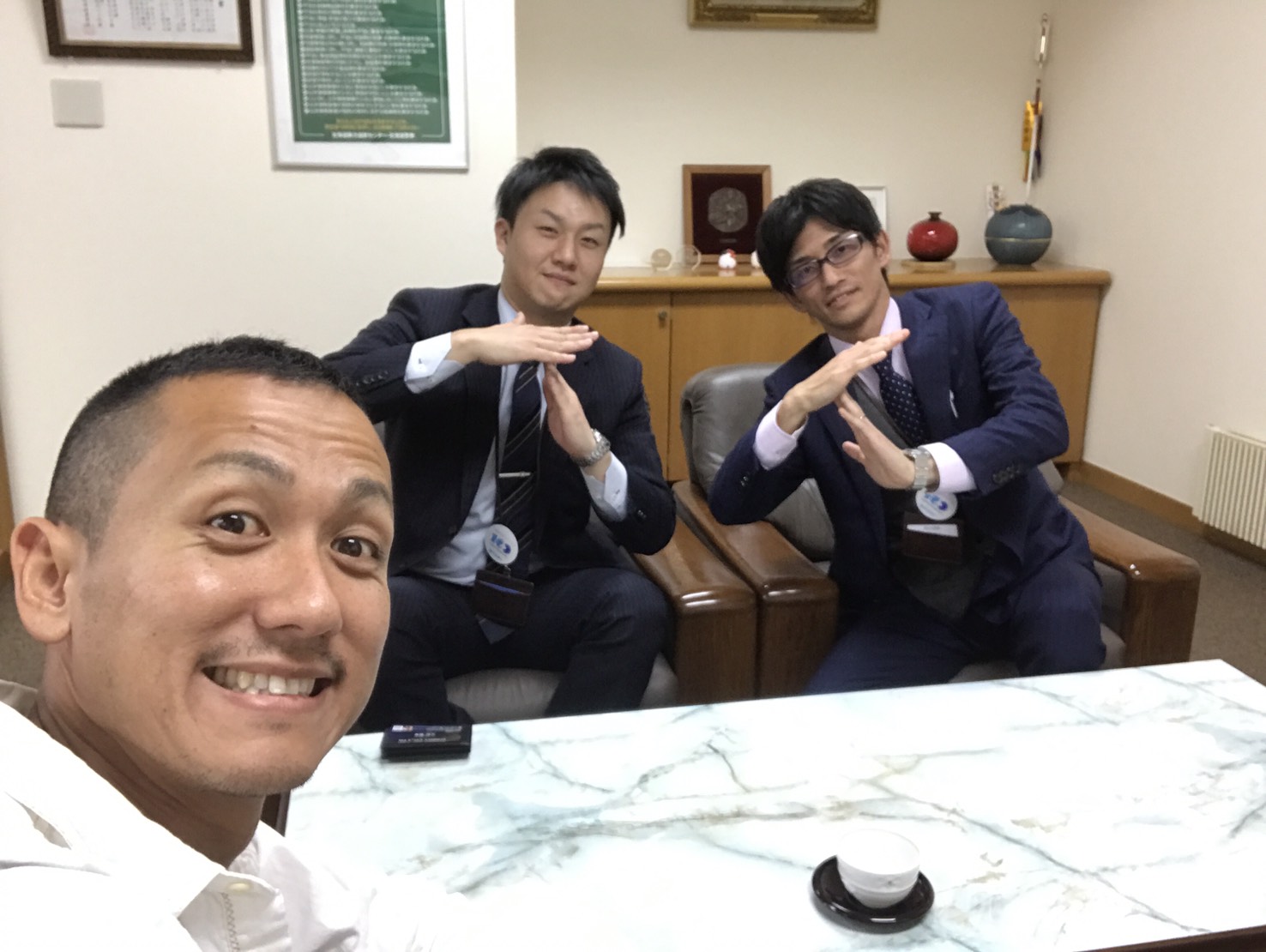 10月19日 木曜日のひとログ(。・Д・)ゞ タイヤ交換シーズン到来!ご予約承ります!_b0127002_17263336.jpg