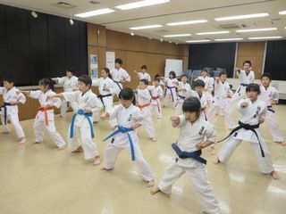木曜空手　手稲教室･前田教室_c0118332_22100649.jpg