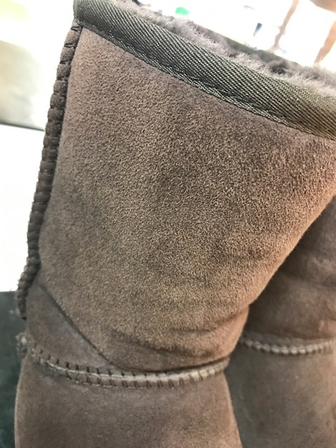 ムートンブーツの簡単お手入れ_d0166598_12244137.jpg