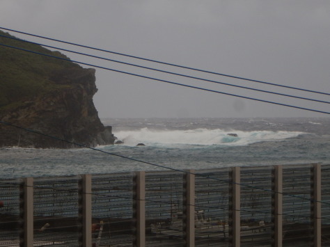 10月20日 欠航2日目_d0113459_17345636.jpg