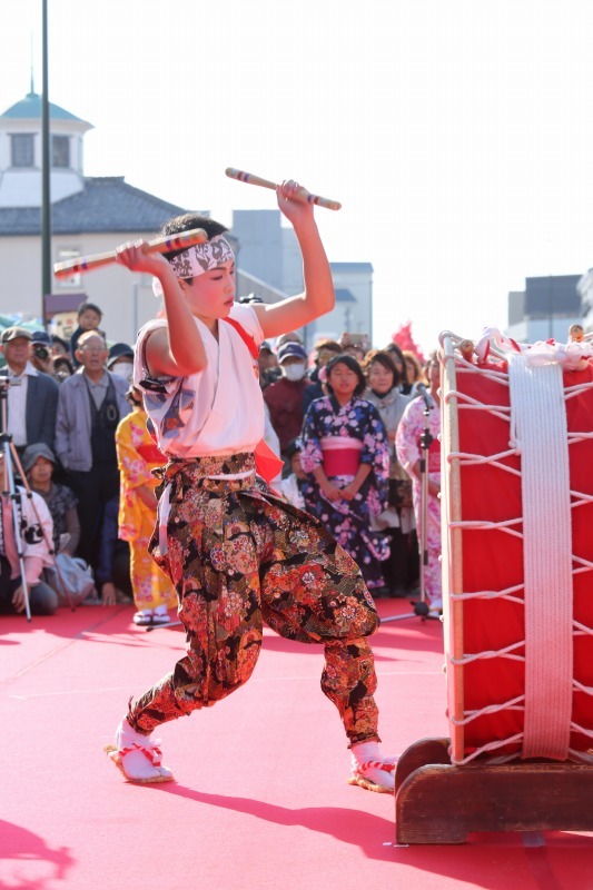 日本の祭りｉｎながはま　「下余呉の太鼓踊り」_c0196076_22355467.jpg