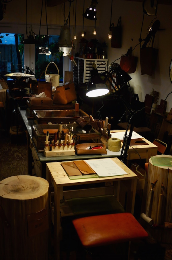 sm leather school_b0172633_09043508.jpg