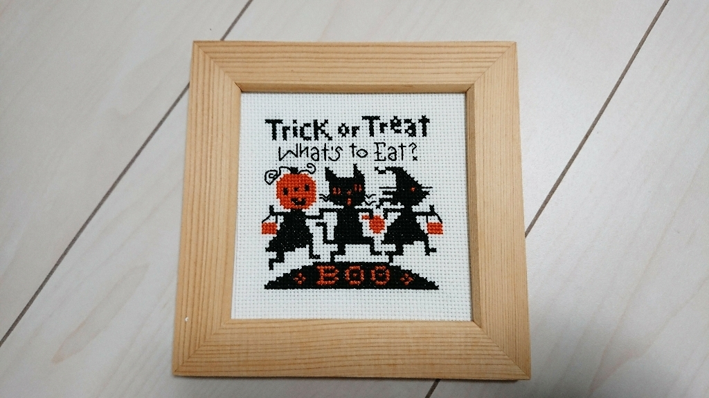 ハロウィン刺繍&35箱_e0365536_20073532.jpg