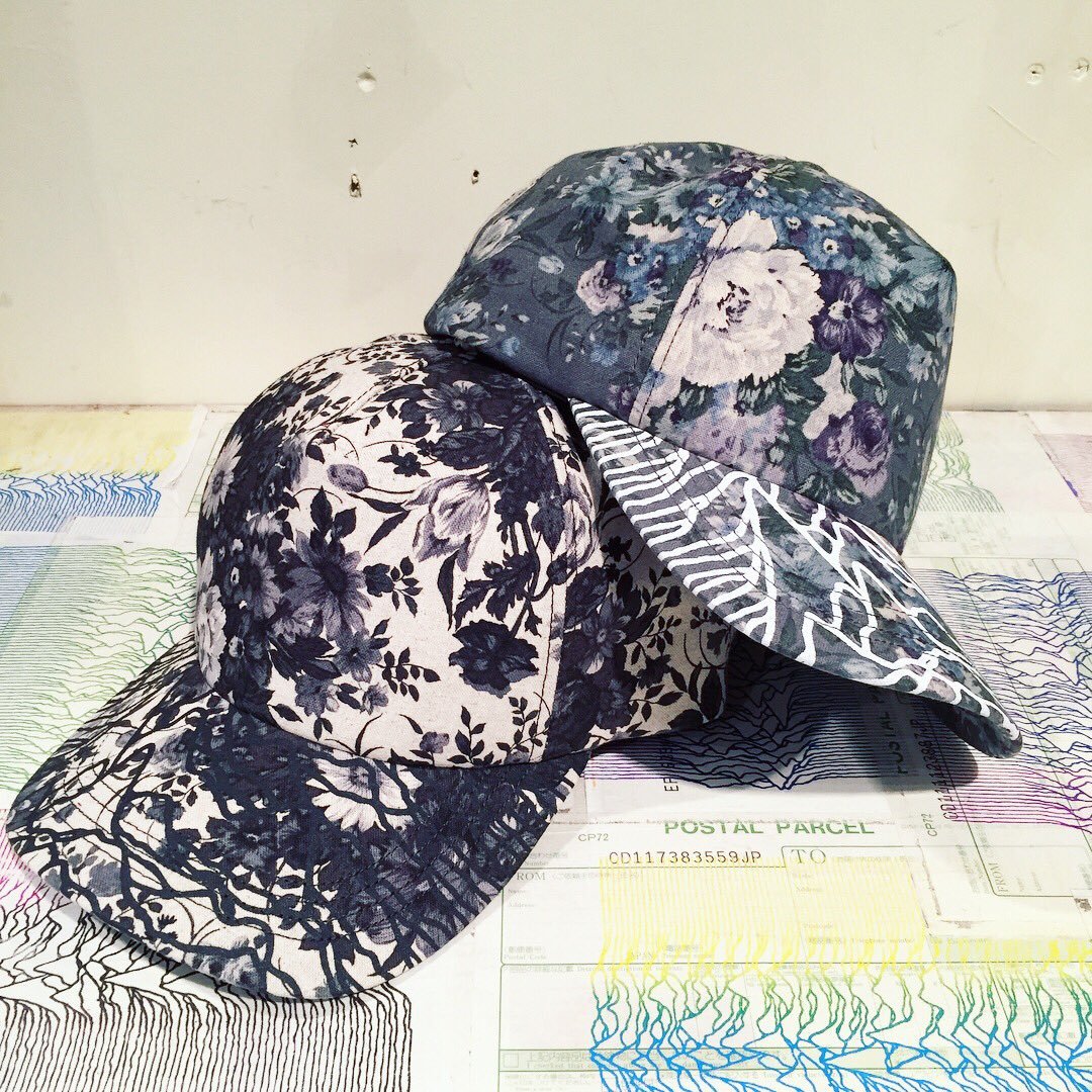 FLORAL 5PANEL CAP _e0121640_12503085.jpg