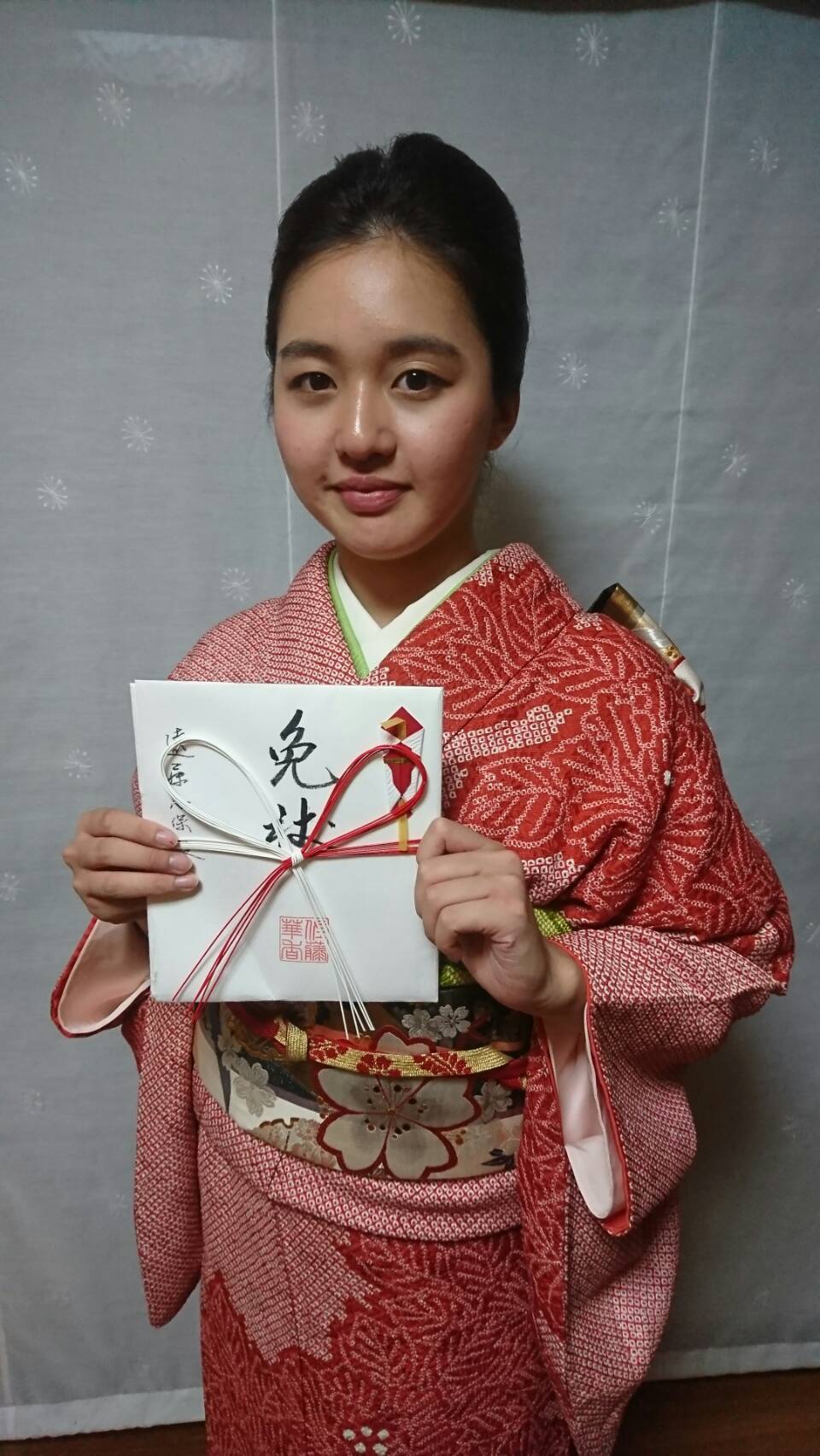 振袖のお嬢様方_f0140343_16271201.jpg