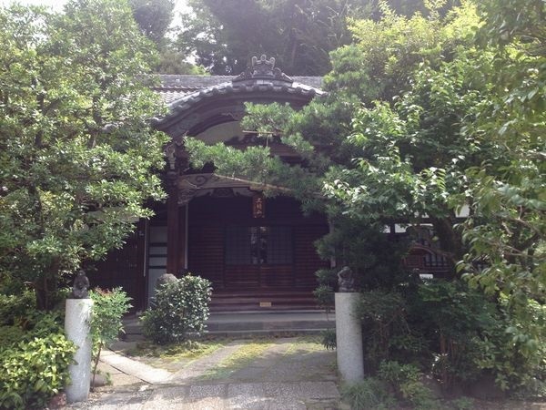 栄閑院　杉田玄白の墓があるお寺_c0361995_00324342.jpg