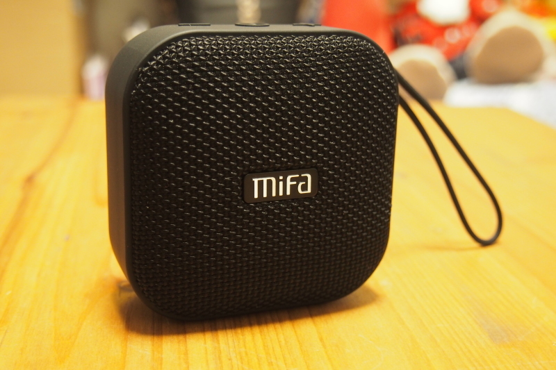 【ガジェット】Mifa A1 Wireless Portable Speaker　～ちょっとダメかな・・_b0008655_18080203.jpg