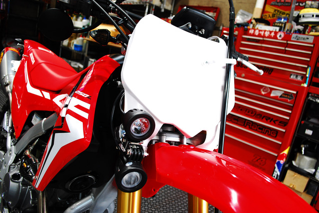 最新CRF250L/Mライトニング！_d0099181_16464859.jpg