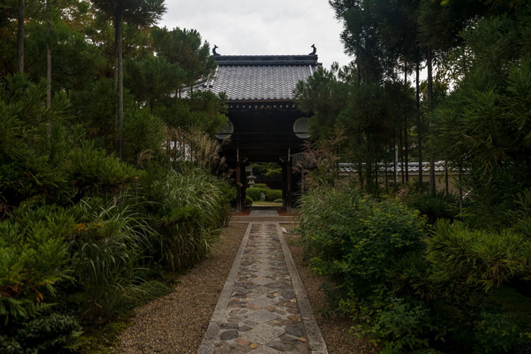 源光庵_e0051888_03221801.jpg