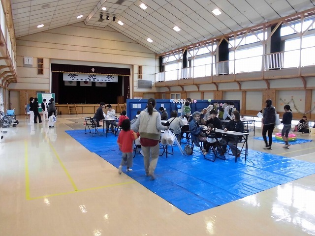 国家試験合格率100%を続ける富士市立看護専門学校の学園祭「紫苑祭」_f0141310_07455950.jpg