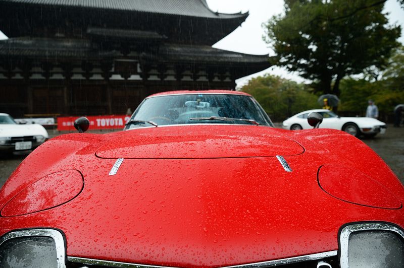 誕生50周年　TOYOTA・2000GT　IN東寺_f0032011_21120803.jpg