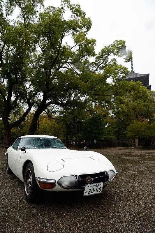 誕生50周年　TOYOTA・2000GT　IN東寺_f0032011_21120846.jpg