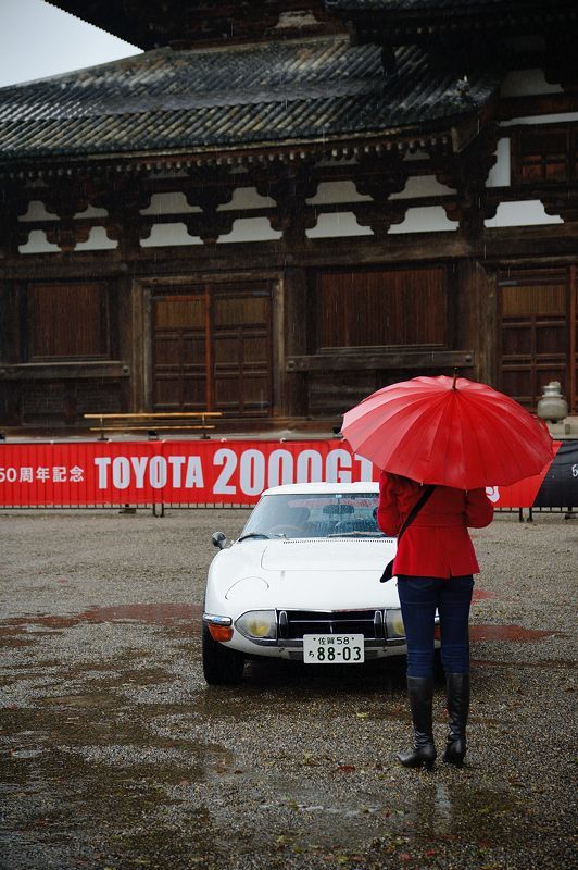 誕生50周年　TOYOTA・2000GT　IN東寺_f0032011_21211556.jpg