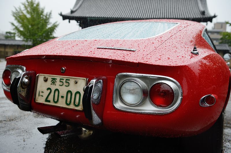 誕生50周年　TOYOTA・2000GT　IN東寺_f0032011_21211744.jpg