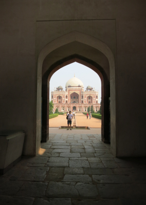 インド（デリー）とネパールの旅\'17_e0097130_16331629.jpg