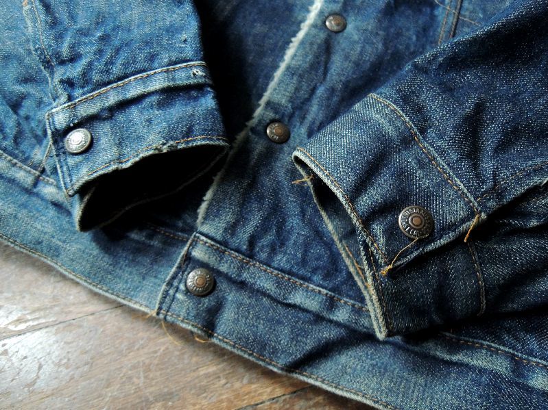70S LEVI'S 70605-0217 BOA DENIM JACKET--RECOMMEND