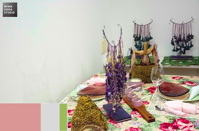 October 25, 2015 ロマンティックな配色　Romantic Colors_a0307186_07334544.jpg
