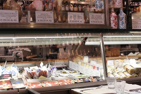 \'17夏 ローマ ヴァチカン美術館と市場界隈☆_a0154793_00561116.jpg