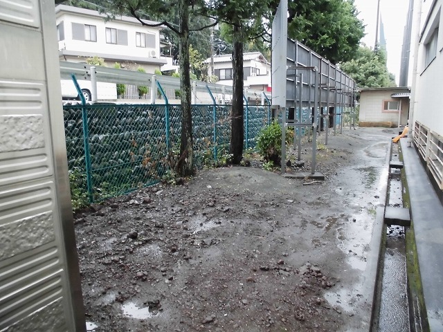 台風が近づく中、防災備品のチェック 吉原高校避難所運営委員会_f0141310_07360301.jpg
