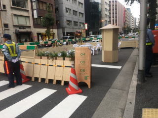 社会実験とな_b0040332_21272671.jpg