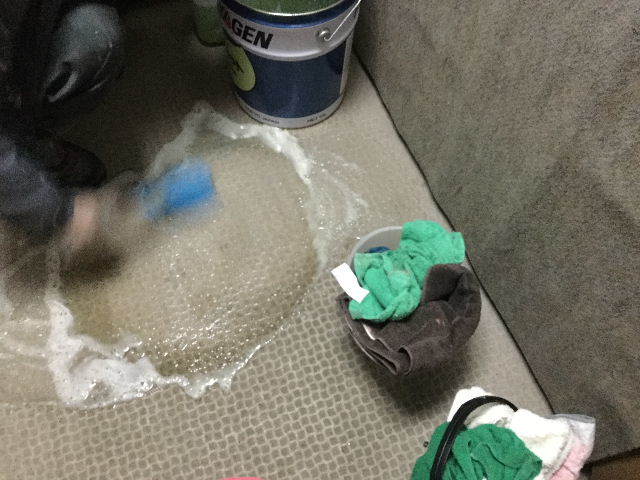 Y物件の一区切り_f0031037_21103489.jpg