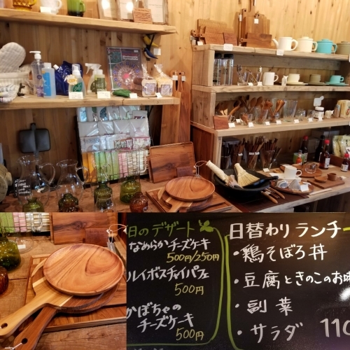 f0236260_22422227.jpg