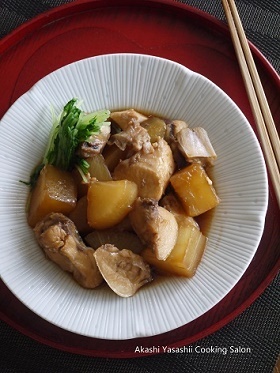 生徒さんのお料理〈甘辛鰤アラ大根 〉_f0361692_12222451.jpg