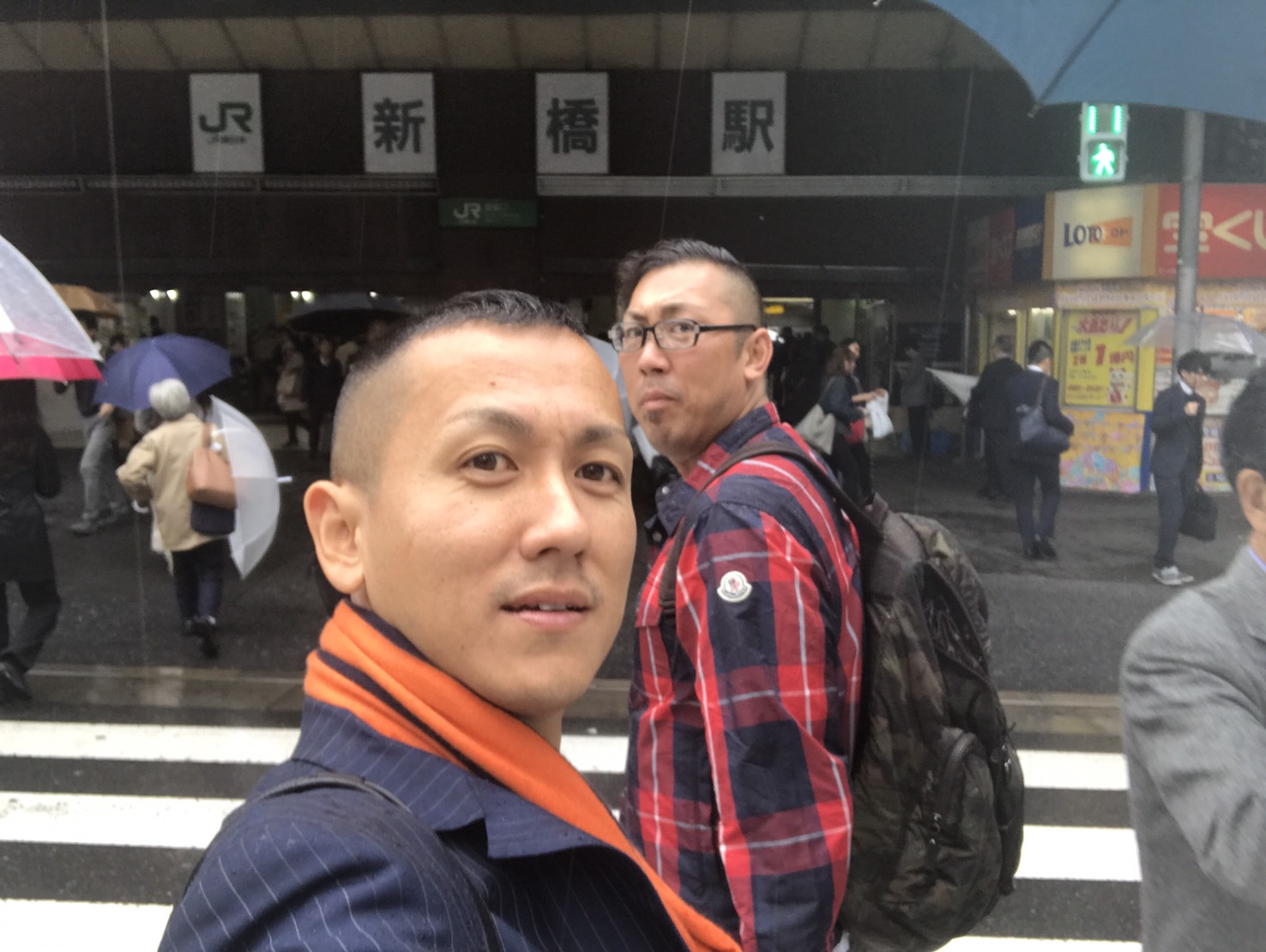10月25日 水曜日のひとログ(。・Д・)ゞ タイヤ交換・組み換えもOK♬ご予約承ります!TOMMY_b0127002_16215543.jpg