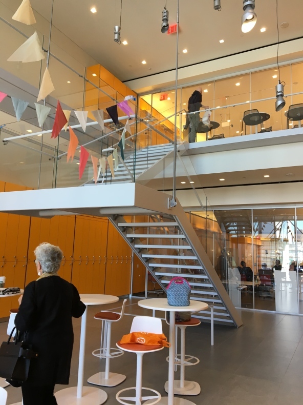 Zuckerman Instituteに行ってきた_d0028322_09205516.jpg
