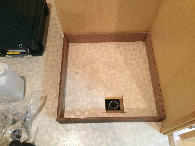 3棟目 着手_f0031037_21211496.jpg