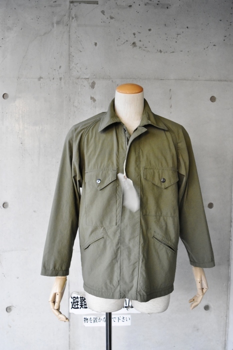 REVERSIBLE Military JACKET・スタイル。。。By DAILY WORDROBE INDUSTRY_d0152280_21110177.jpg