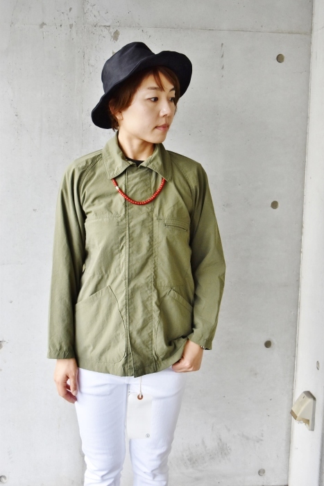 REVERSIBLE Military JACKET・スタイル。。。By DAILY WORDROBE INDUSTRY_d0152280_21170446.jpg