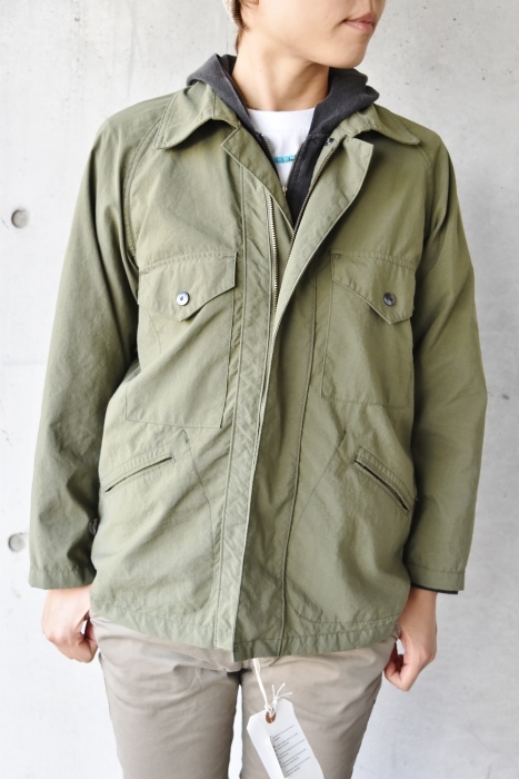 REVERSIBLE Military JACKET・スタイル。。。By DAILY WORDROBE INDUSTRY_d0152280_21185534.jpg
