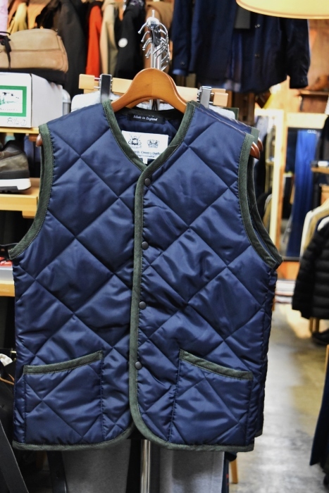 Hollingworth country outfitters ･･･ QUILTING VEST (当店別注カラー)！★！_d0152280_21430338.jpg