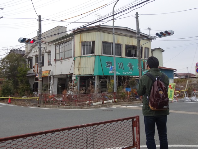 2017年10月28 日（土 ）:希望を絶たれた小池塾生、ブームから突き落とされたのは自己責任と自覚する、辛い_a0044103_7362290.jpg