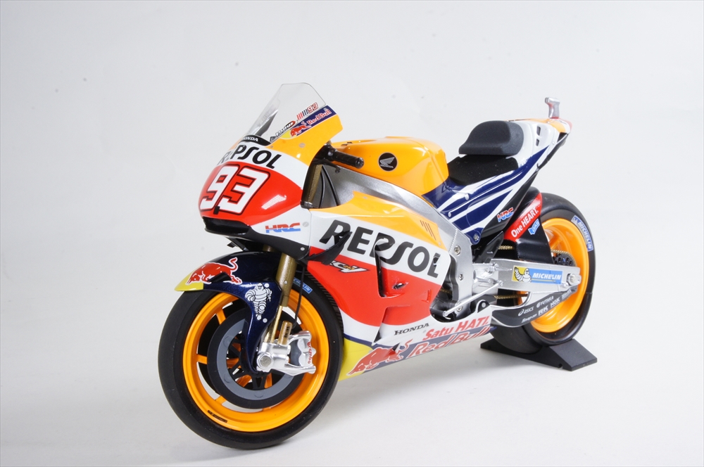 2017/10/13(金) 本日新製品 その2(MINICHAMPS,ALMOST REAL)_f0372507_1742632.jpg
