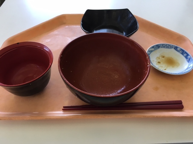 都庁で三崎まぐろのネギトロ丼_a0359239_16384490.jpg