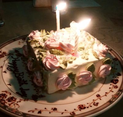 ゆみちゃんのバースデーケーキ セキザワマサコ帽子教室 新潟のいとしげな帽子たち ゆみちゃんのバースデーケーキ セキザワマサコ帽子教室 新潟のいとしげな帽子たち