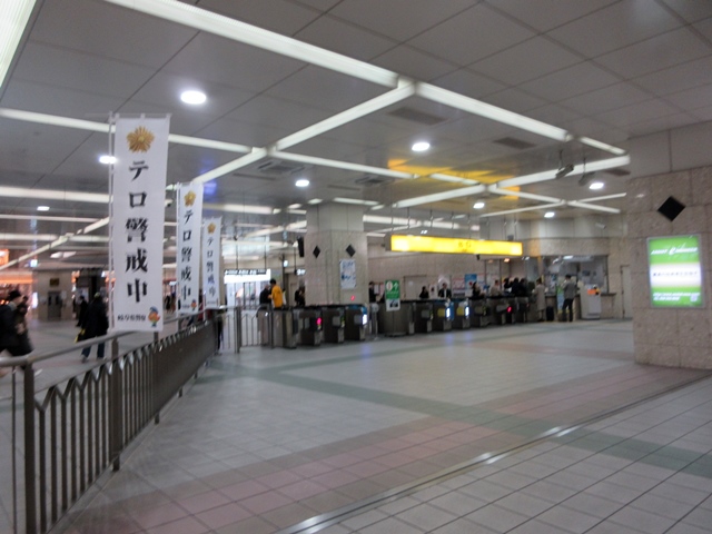 【ひかりで名古屋、東海道線に乗り換えて岐阜】_b0009849_18484679.jpg