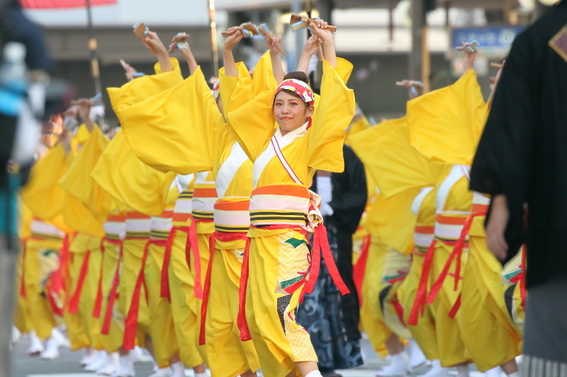 第64回よさこい祭り 本祭1日目 俵屋グループ その1_a0077663_18220594.jpg