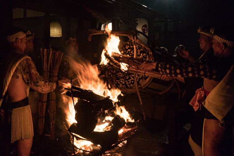 鞍馬の火祭_e0051888_22141431.jpg