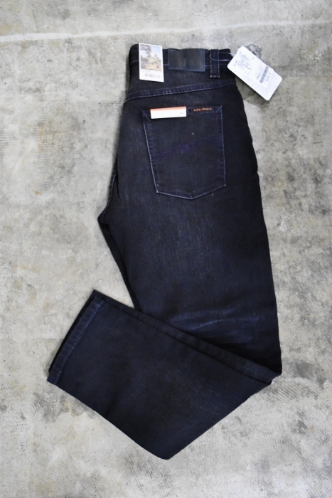 人気モデル:BRUTE KNUTE よりBLACK DAMAGED DENIM 。。。By NUDIE JEANS_d0152280_09484477.jpg