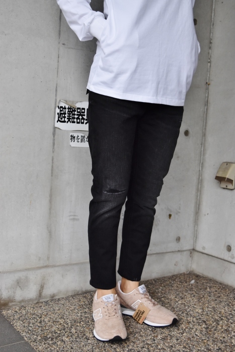 人気モデル:BRUTE KNUTE よりBLACK DAMAGED DENIM 。。。By NUDIE JEANS_d0152280_09513618.jpg