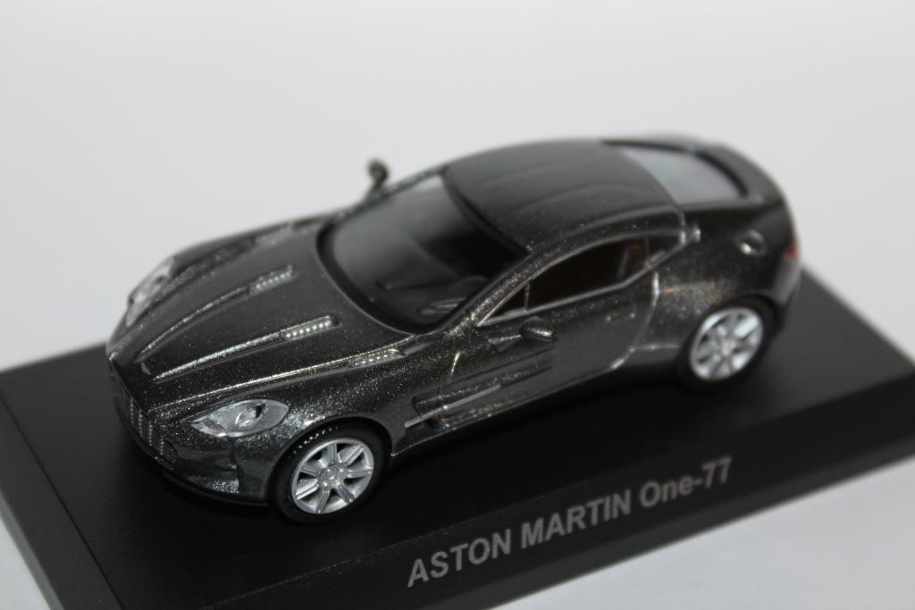 1/64 Kyosho ASTON MARTIN One-77_b0285587_06365056.jpg