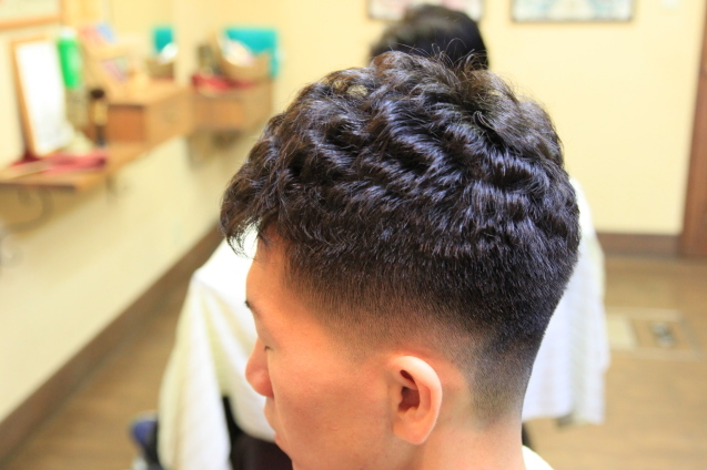 現代におけるアイロンパーマ Hairsalon 文化 ヘアーサロン文化 現代におけるアイロンパーマ Hairsalon 文化 ヘアーサロン文化