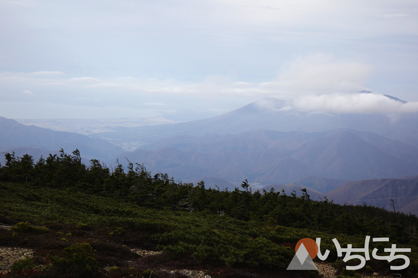 行くぜ、東北。　　行ったよ♪一切経山・東吾妻山・吾妻小富士。_f0016656_15154654.jpg