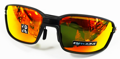 OAKLEY(オークリー)カーボンファイバー搭載・日本国内130本限定サングラスCARBON PRIME(カーボンプライム)入荷!_c0003493_14031526.jpg